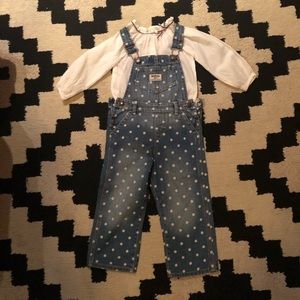 Osh Kosh polka dot overalls w/blousy onesie.